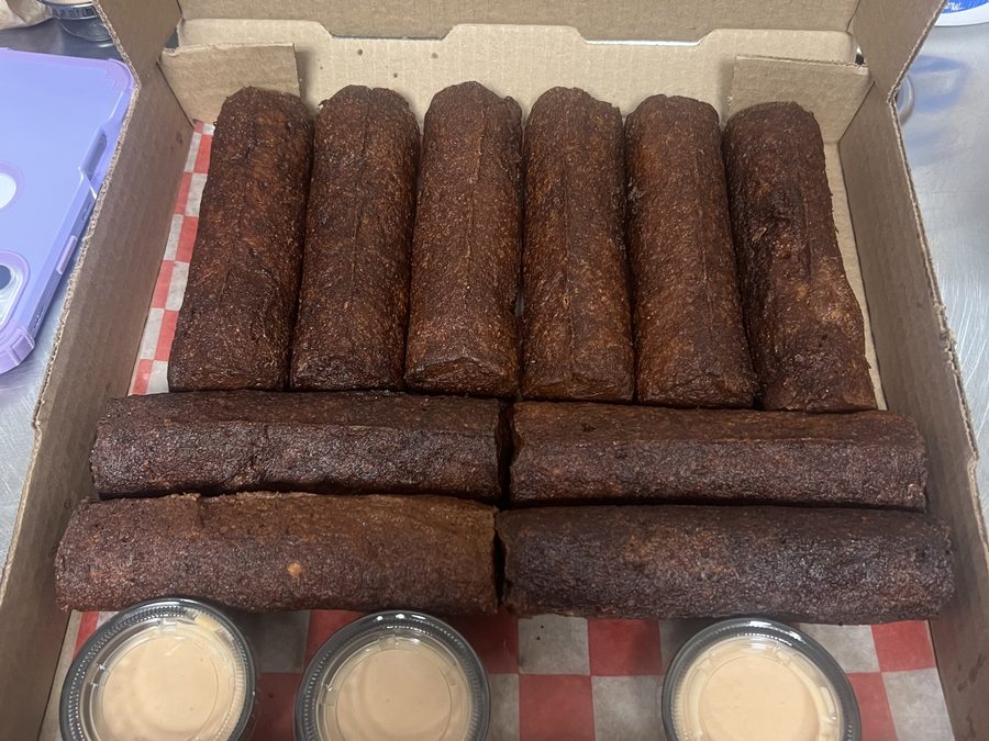 Alcapurrias with dipping sauce